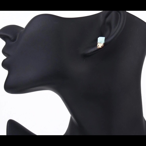 ✨Anthropologie Chic Studs🌛 - Picture 3 of 6